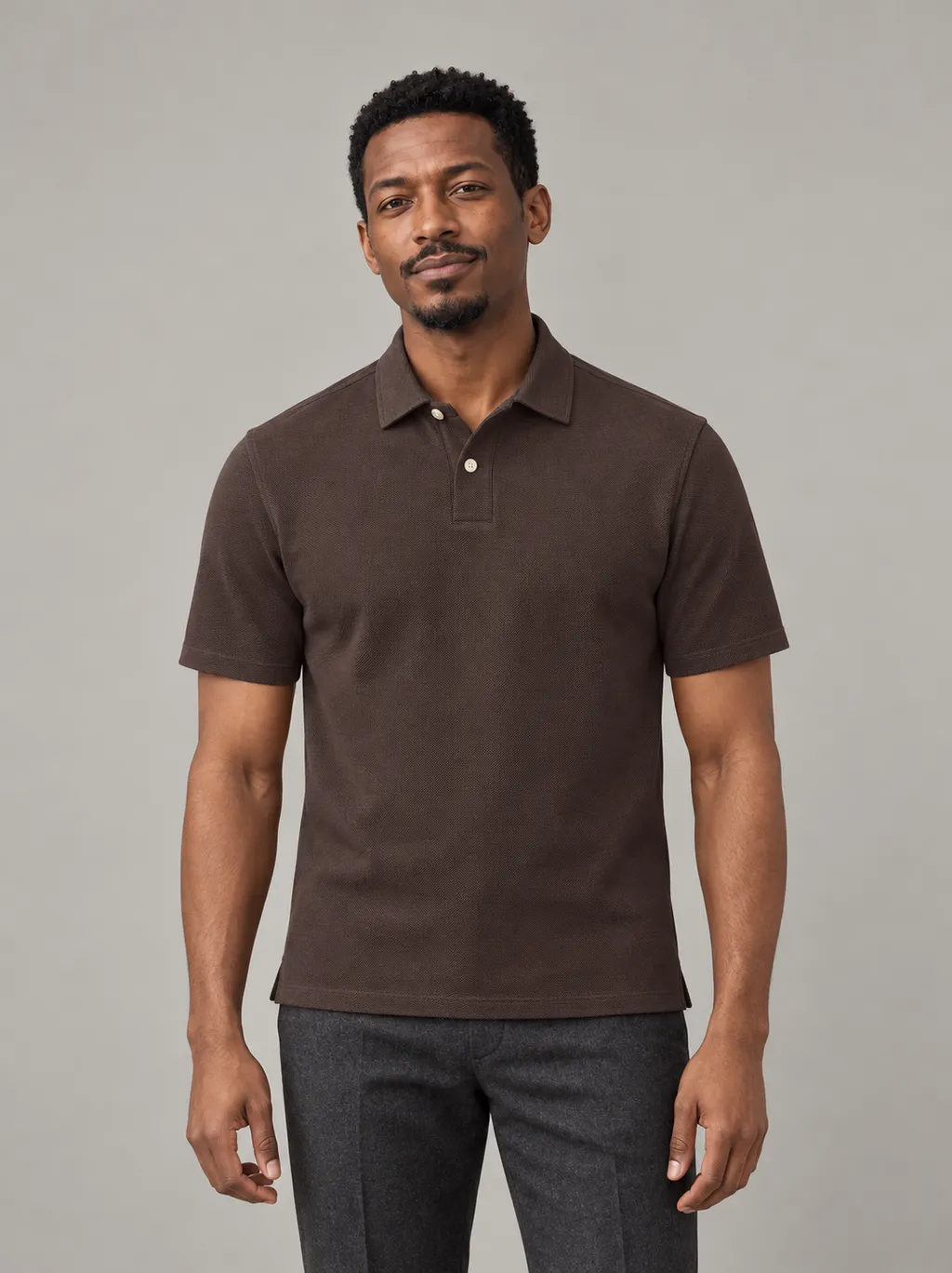 Polo marrone scuro