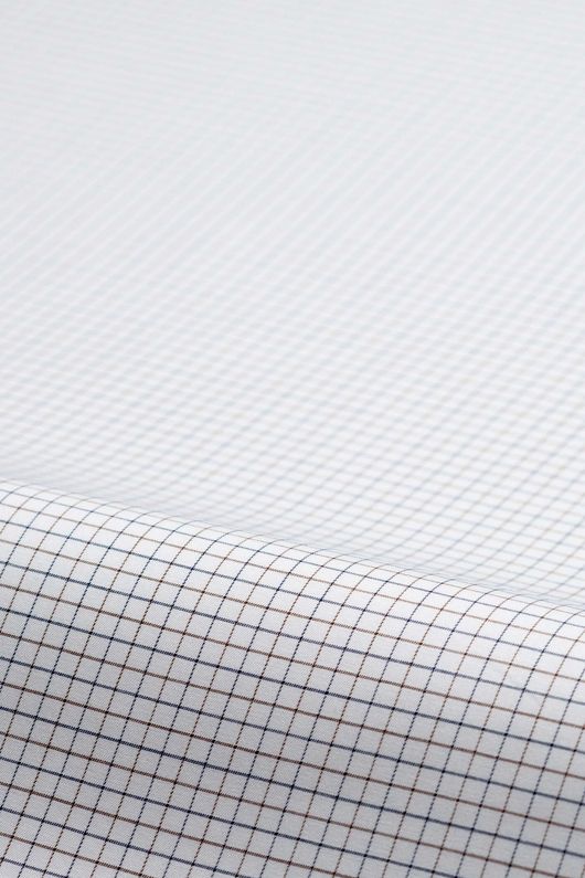 Tindale, white and brown