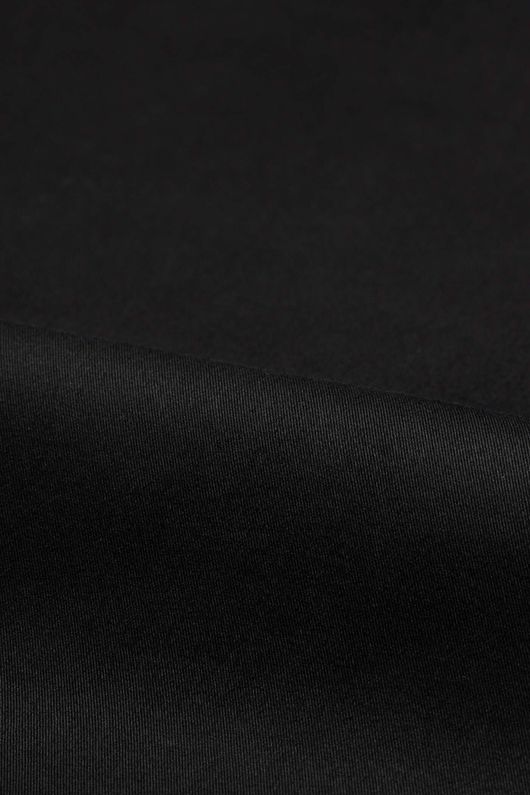 Hayden, black stretch