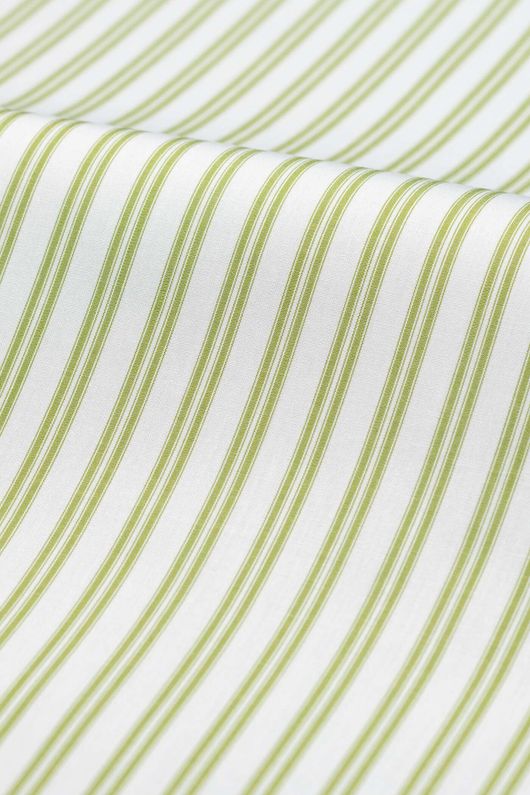 Capece, grass green
