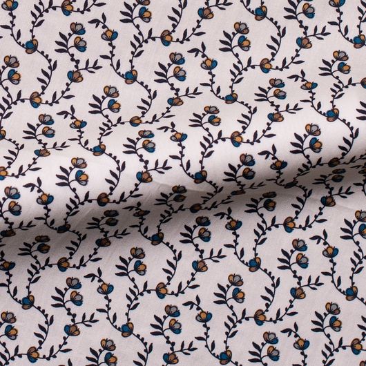 Lapford, ivory and green