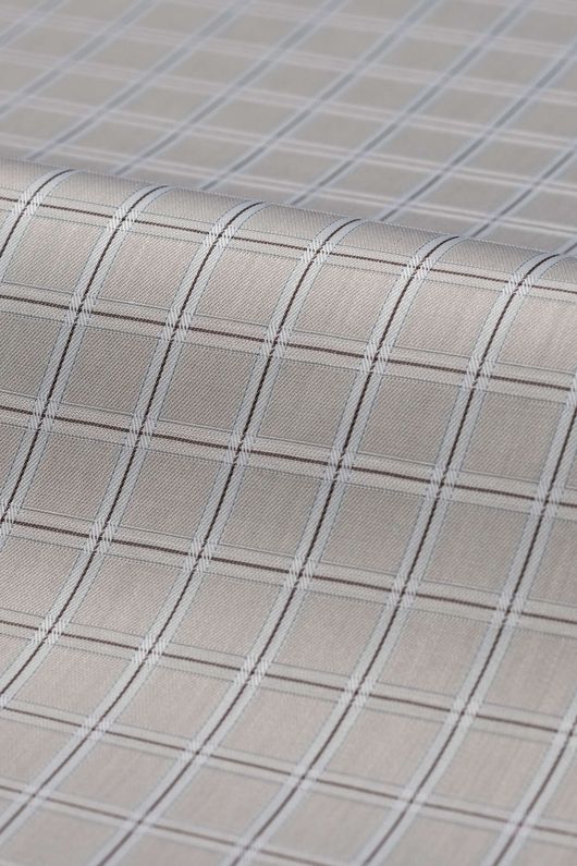 Luton, light gray