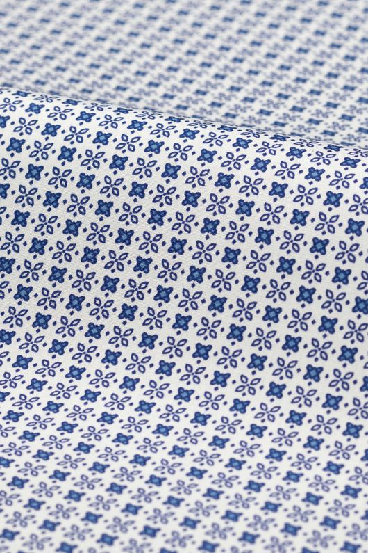 Lorenzo, blue