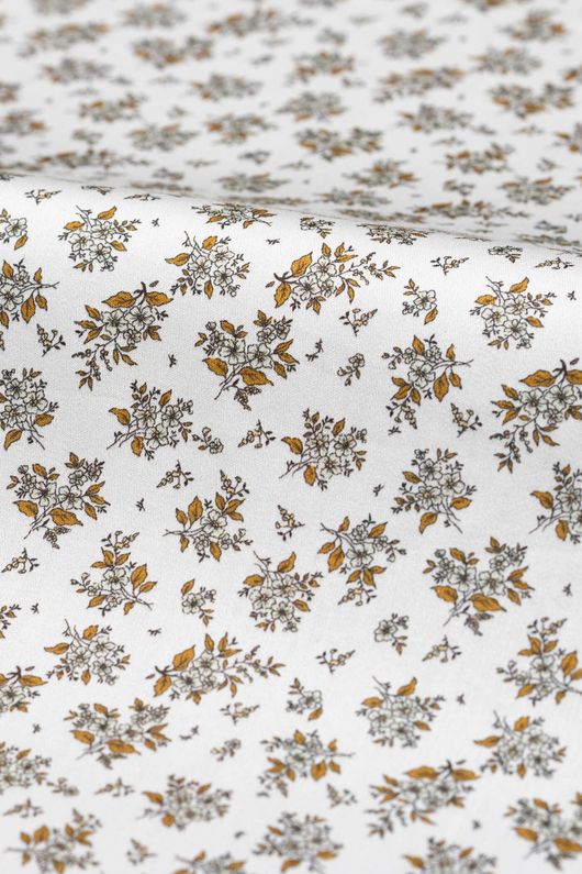 Lyon, brown floral