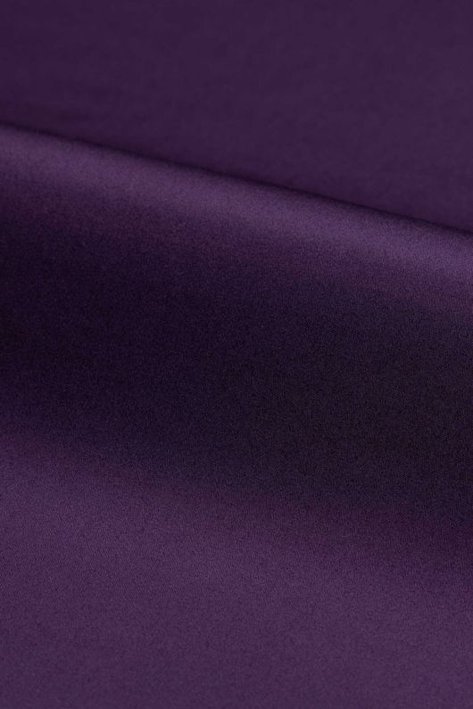 Royale, dark purple