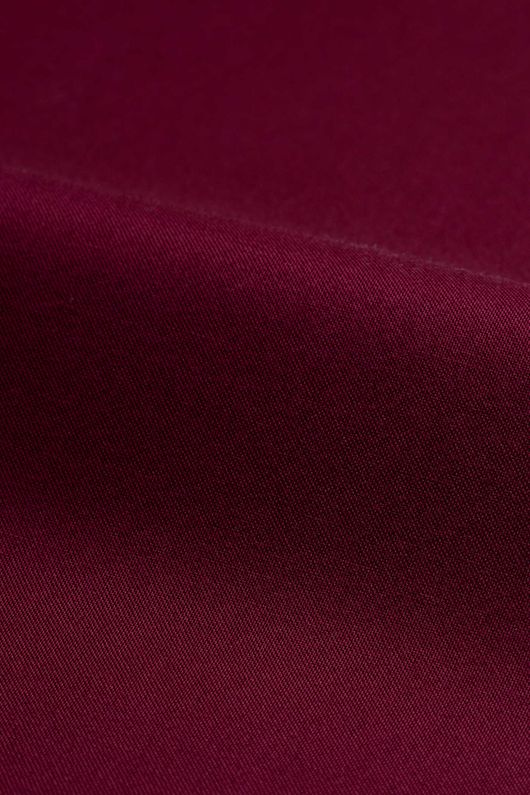 Braga, dark red