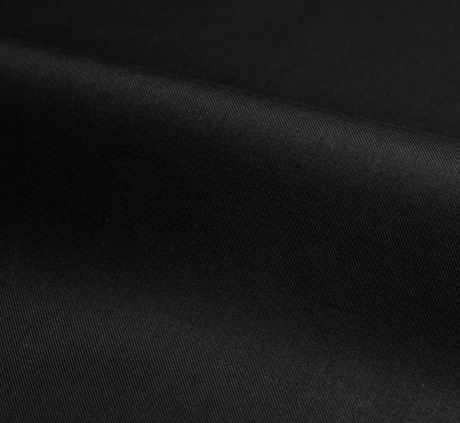 Phoenix, black