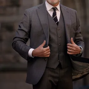 Dark gray three-piece stretch suit | Tailor Store®