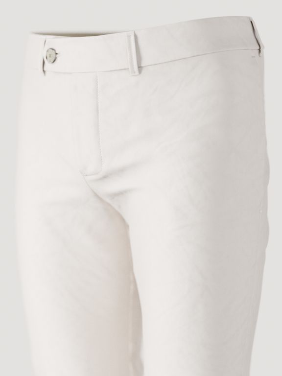 15196-hayden-ivory-stretch-men-s-chinos-864466-catalogue_detail_side-tailor-store.jpg