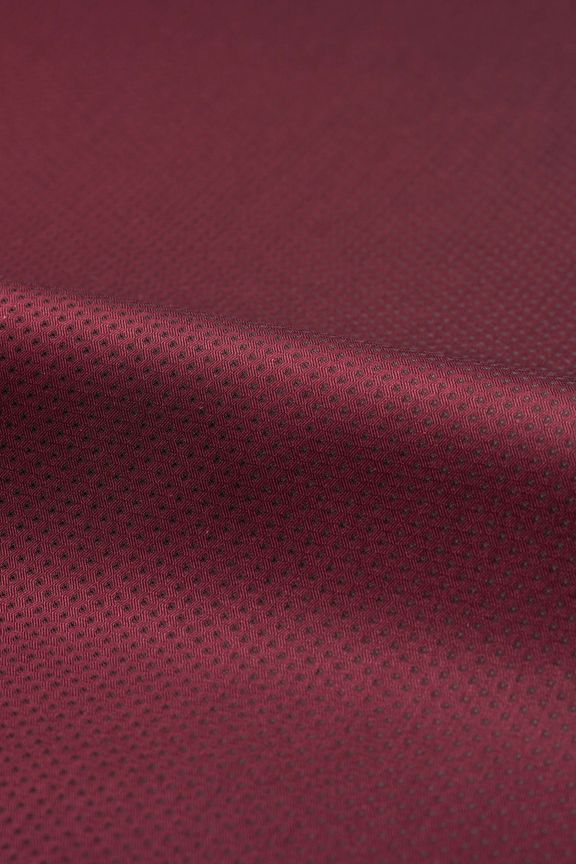 5204 Gillingham, dark red.jpg