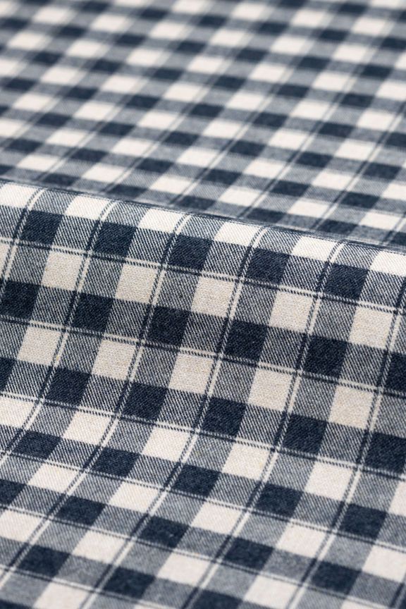 5205 Sherston, navy and ivory.jpg