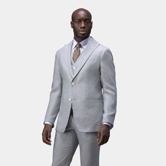 Light silver gray three-piece suit | Tailor Store®