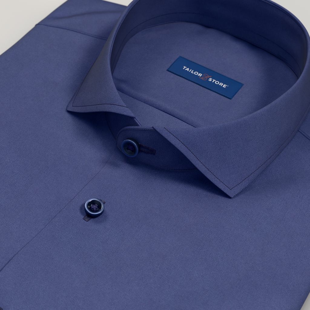 Chemise business en bleu foncé
