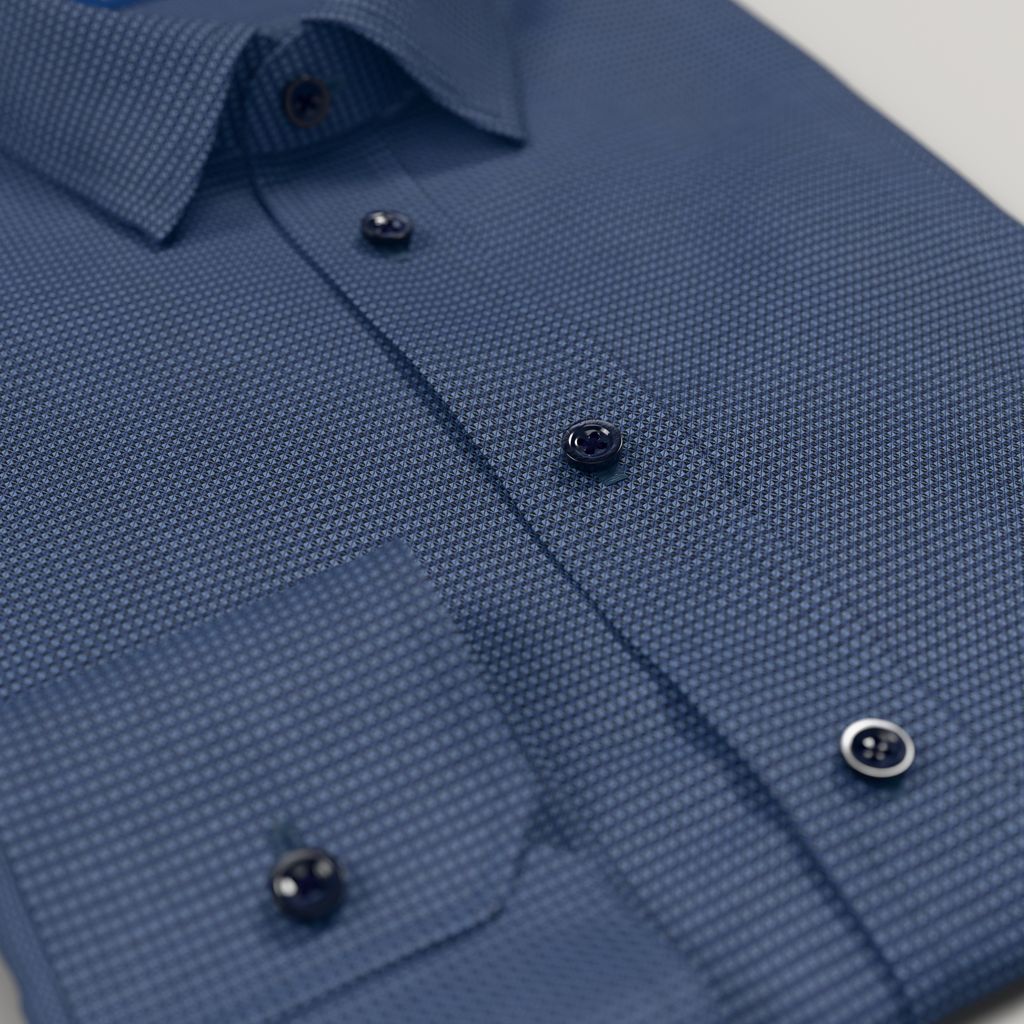 Chemise business en bleu foncé