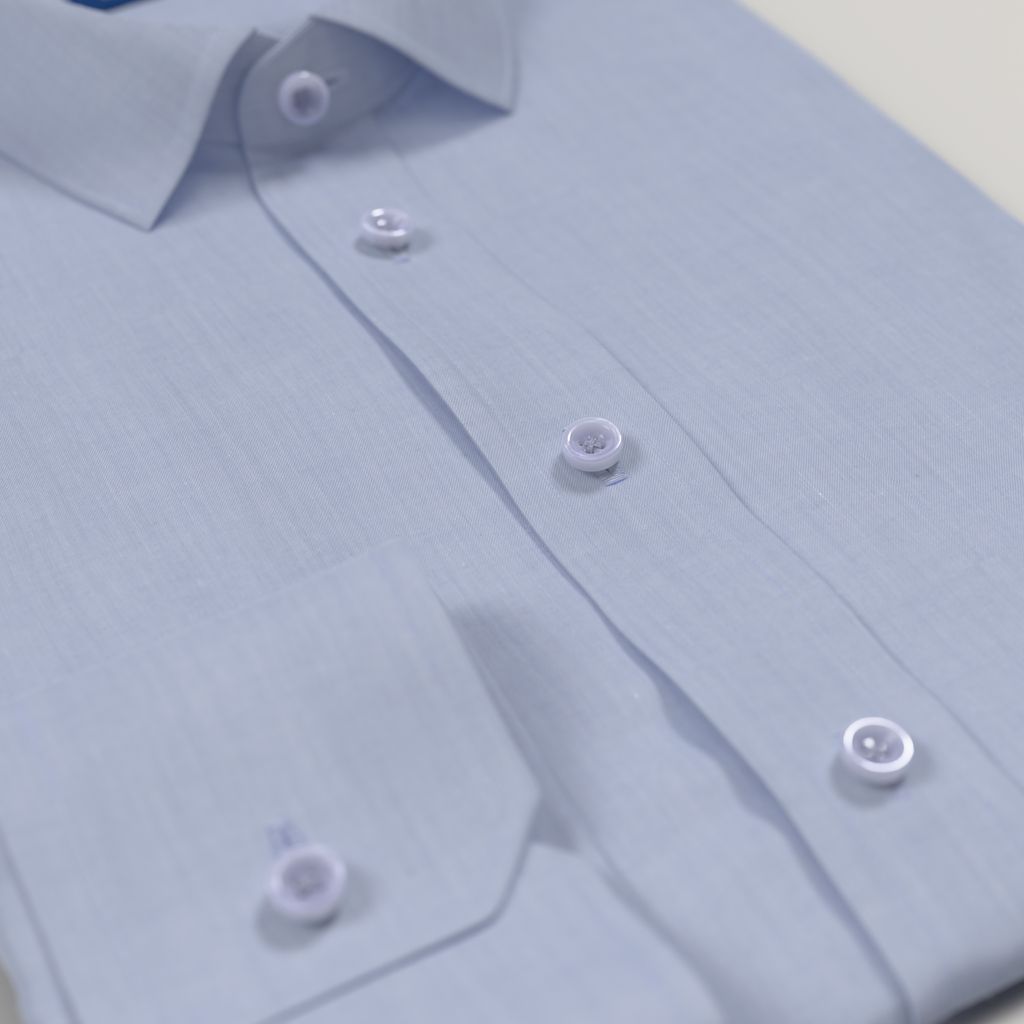 Camisa de sarga azul claro easy iron