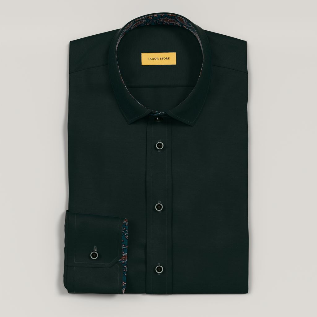 Mørkegrøn skjorte med grøn paisley-kontrast