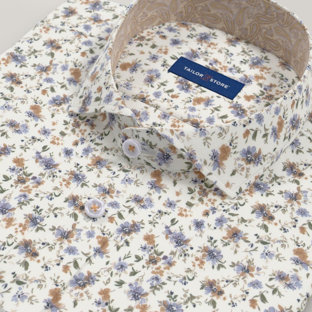 Lila Hemd mit Paisley-Kontrast