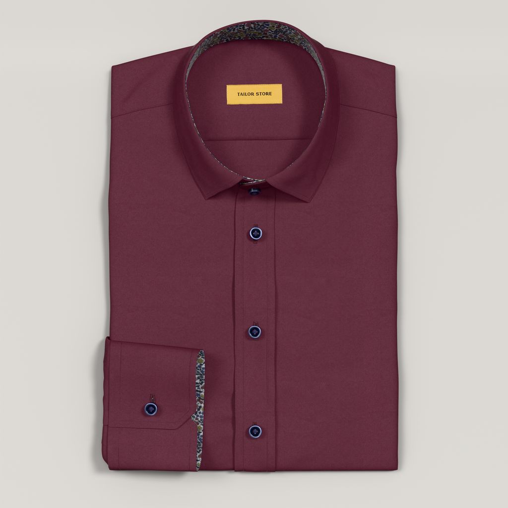 Vinröd skjorta med gula blommor i kontrast