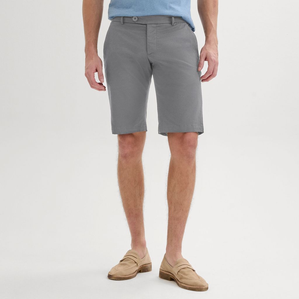 Graue Stretch-Shorts
