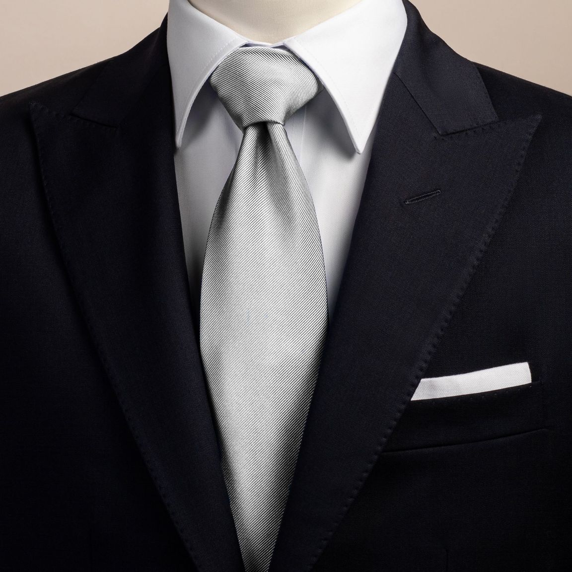 Light gray silk tie | Tailor Store®