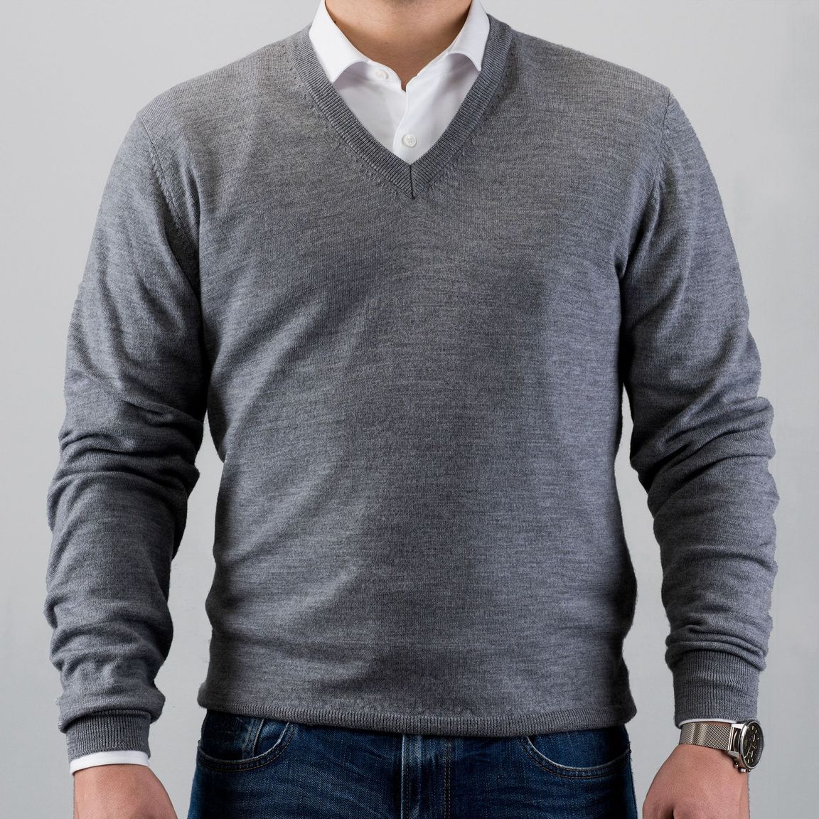 wear v neck sweater