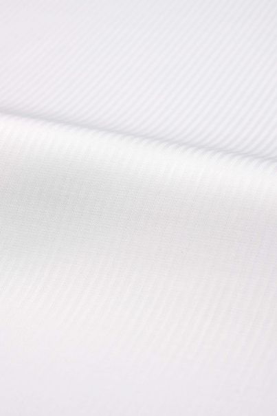 White non iron shirt in herringbone weave
