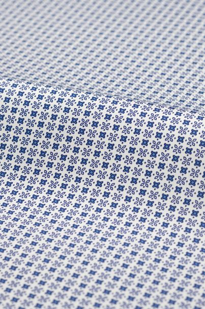 Chemise en popeline bleue imprimée