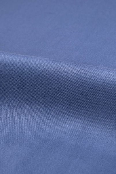 Pantalon chino en sergé bleu sur mesure
