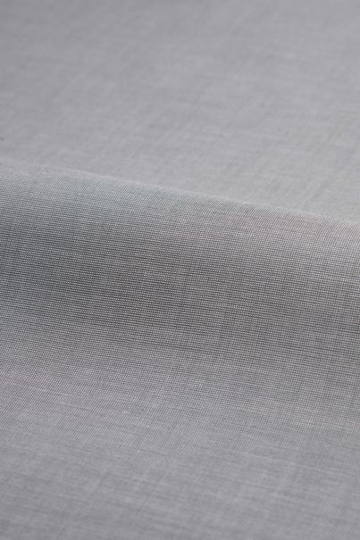 Mid gray plain weave business shirt