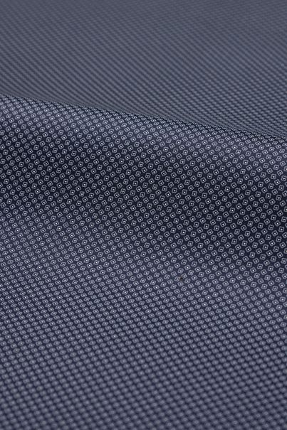 Chemise à motifs bleu marine avec des contrastes unis bleu marine