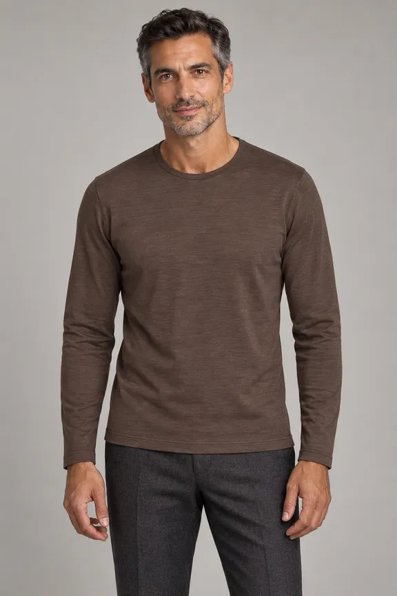 catalog/15524_tshirt_long_sleeve_crew_neck_stitched_fabric_5085_model_037_pose_003_tshirt_regular_material_merino_knit_bg_11_nopocket_untucked_e4g2h1_upper_body_front.png
