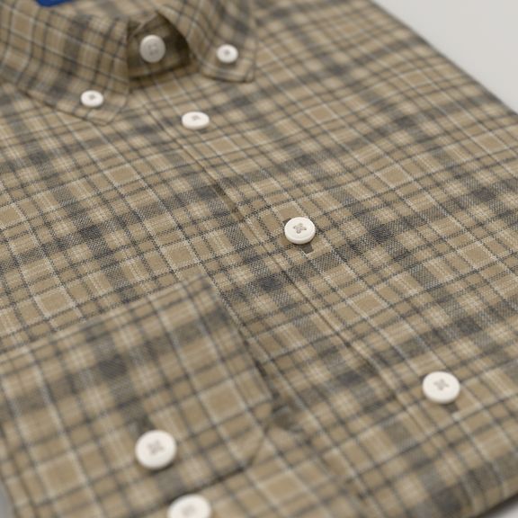 15861-colchester-black-and-beige-men-s-shirt-eb1755-catalogue_detail_placket-tailor-store.jpg