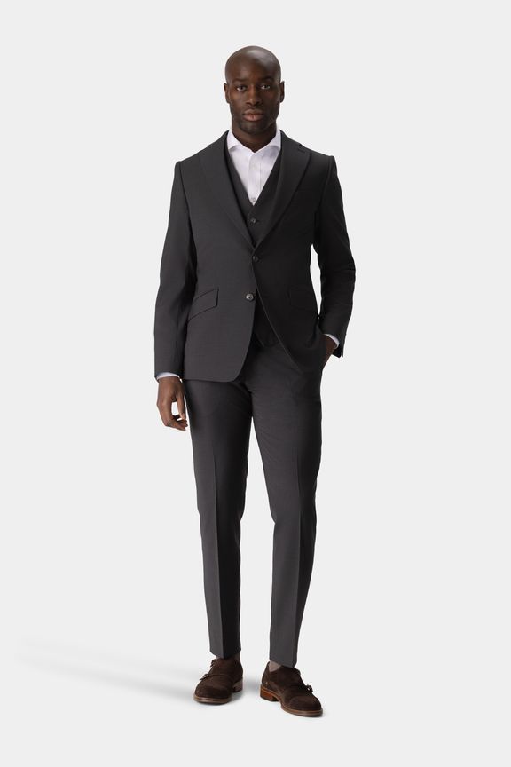 4796-medley-darkgray-three-piece-full.jpg