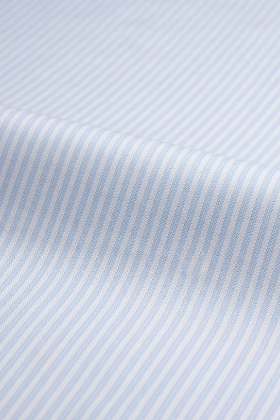 fabric-images/4374 - Princeton, white and light blue-v3.jpg