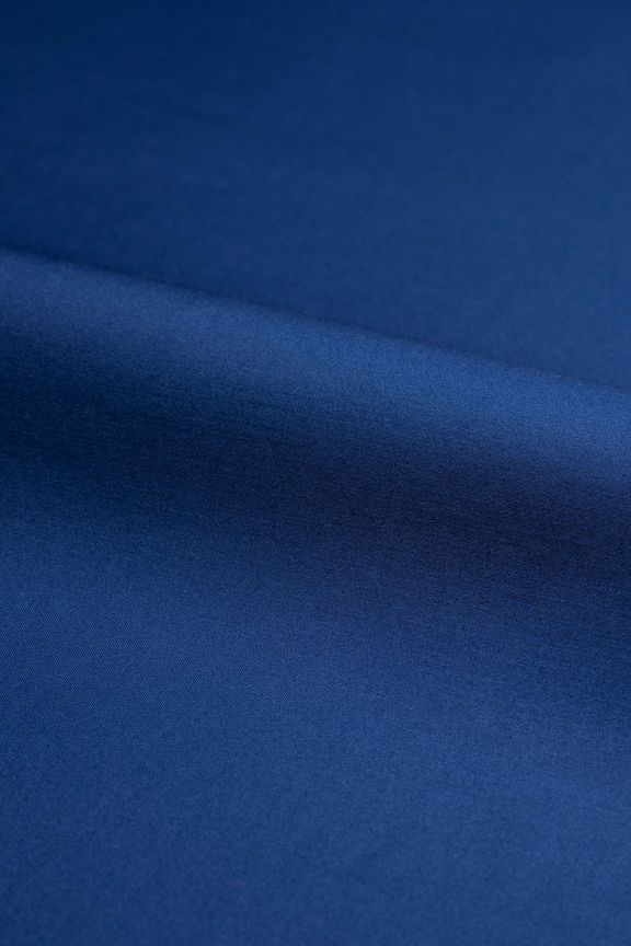 fabric-images/4424 - Belmont, mid blue-v3.jpg