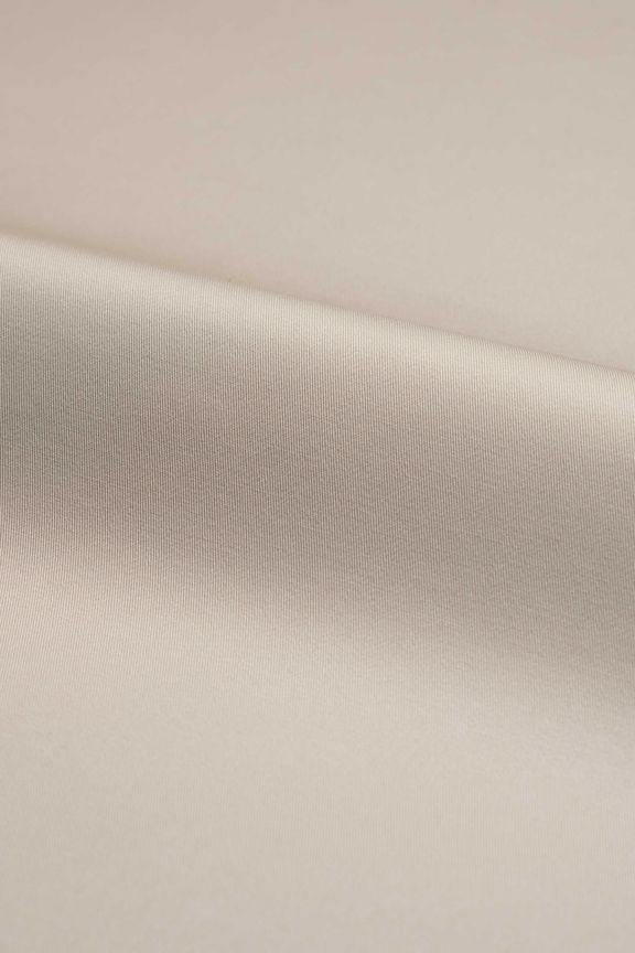 fabric-images/4618 - Wales, ivory-v3.jpg