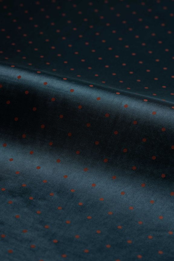 fabric-images/4776 - Riverdale, navy and red-v3.jpg