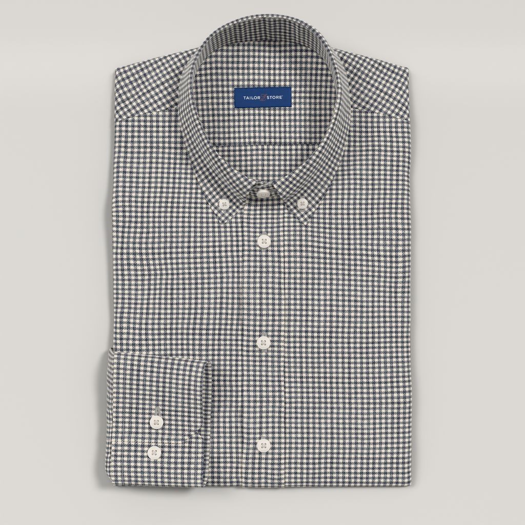 Gingham patterned flannel shirt in ivory and navy