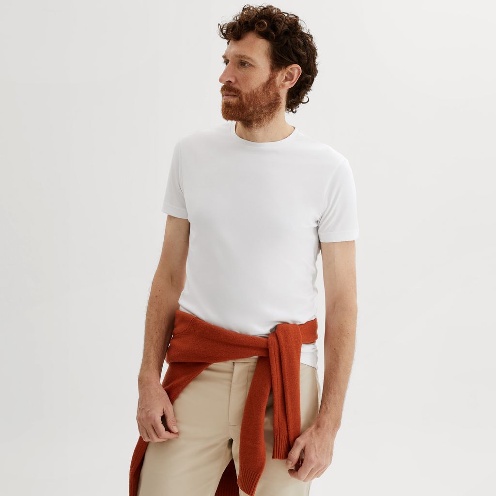 White t-shirt